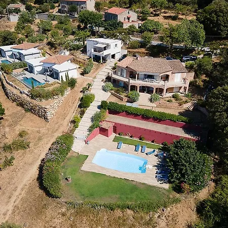 Dans l'arriere pays Rez de chaussé de Villa Tout frais compris Sartène Esterno foto