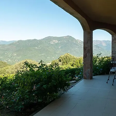 Dans l'arriere pays Rez de chaussé de Villa Tout frais compris Sartène Esterno foto