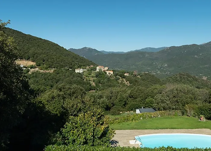 Dans l\'arriere pays Rez de chaussé de Villa Tout frais compris